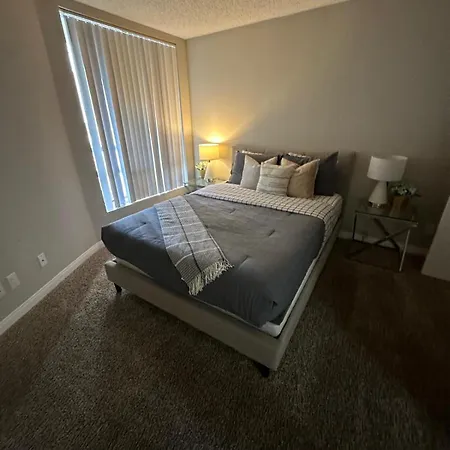 Incredible Two Bedroom Hollywood Apartments Free Parking Los Angeles Exterior foto