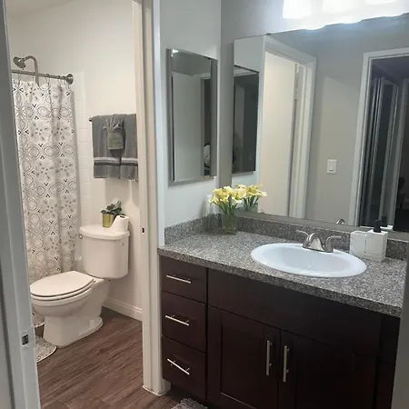 Incredible Two Bedroom Hollywood Apartments Free Parking Los Angeles Exterior foto