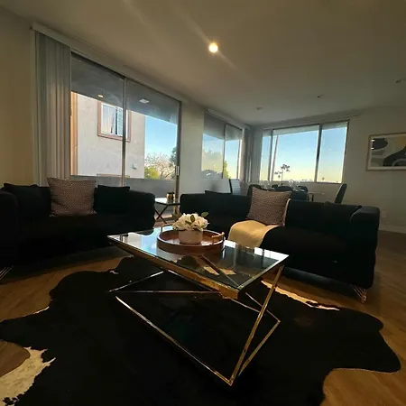Incredible Two Bedroom Hollywood Apartments Free Parking Los Angeles Exterior foto