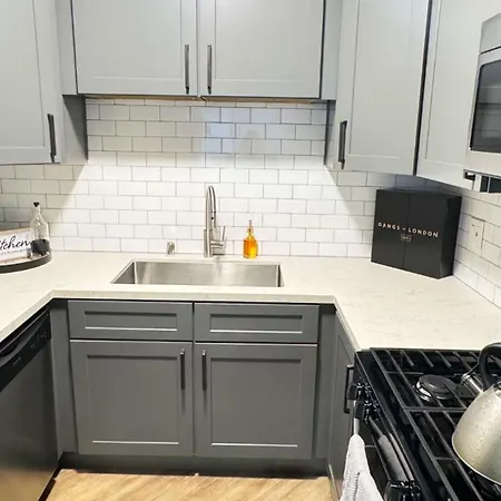 Incredible Two Bedroom Hollywood Apartments Free Parking Los Angeles Exterior foto